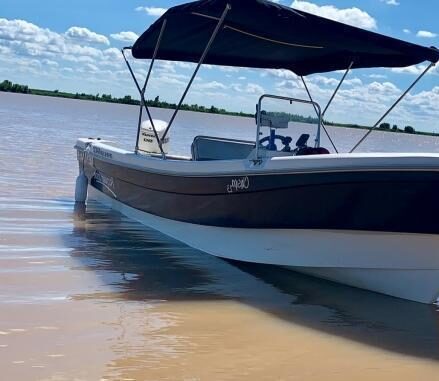 Aquamarine 6,40 2015 con motor evinrude 90 etec.